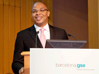 Roland Fryer (Harvard), second winner of the Calvó-Armengol International Prize