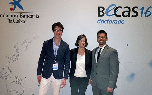 La Caixa-Severo Ochoa Fellowships BSE Director Teresa Garcia-Milà with fellowship recipients