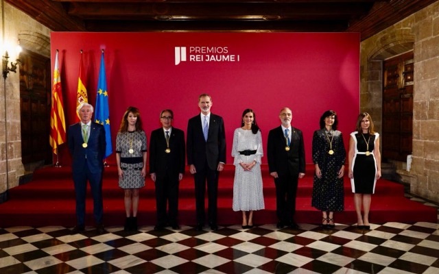 group of recipients of Rei Jaume I Prize 2022