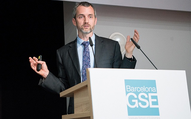 Matthew Gentzkow - Calvó Prize 2016 news