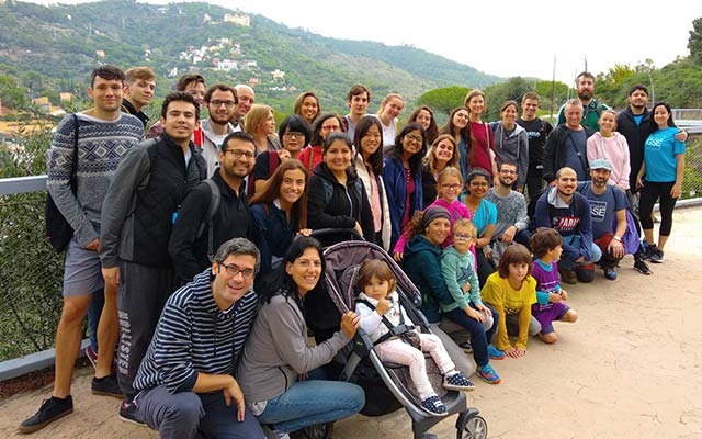 BSE in Collserola nature park Group photo from mountain hike