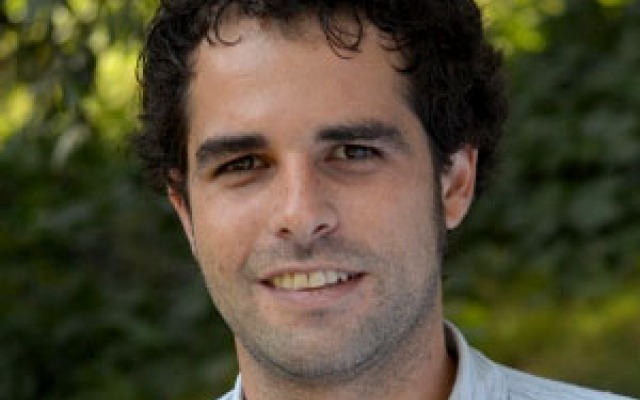 Gianmarco León faculty