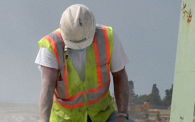 The impact of unemployment on mental health construction worker